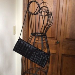 Jacqueline Ferra Clutch, black, shoulder strap 10x4